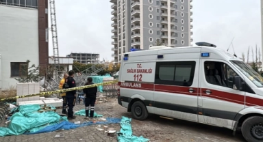 İnşaat İskelesi Çöktü,2 İşçi Öldü