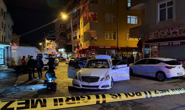 İş Yerini Kurşunlayıp Kaçarken Kaza Yaptılar