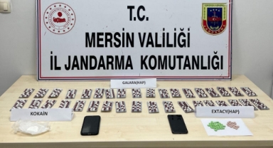 Jandarmadan Uyuşturucu Baskını:4 Gözaltı