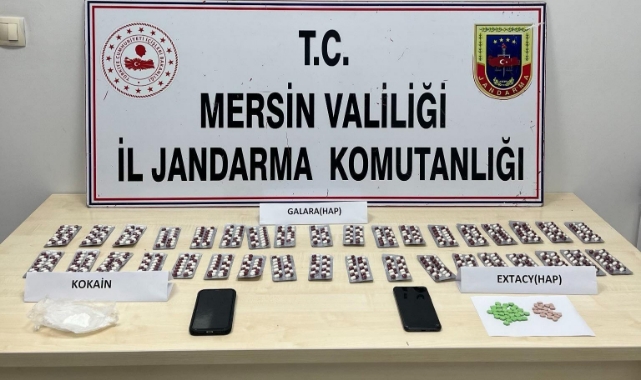 Jandarmadan Uyuşturucu Baskını:4 Gözaltı