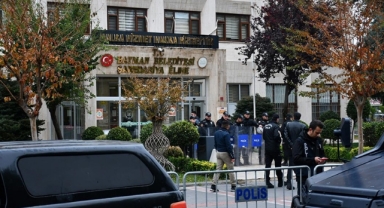 Mardin, Batman ve Halfeti Belediye Başkanları Görevden Uzaklaştırıldı