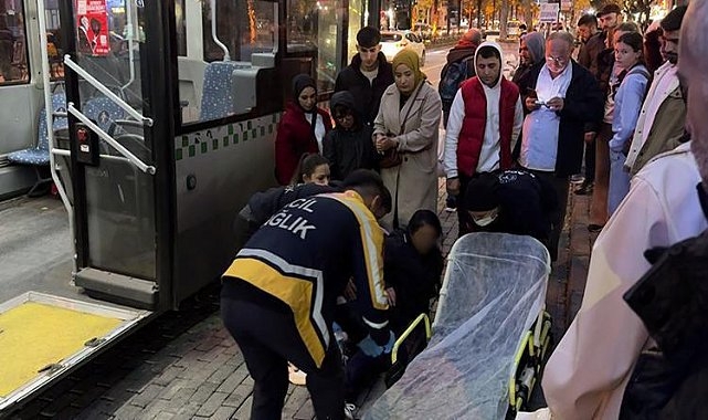 Otobüste Bıçaklı Saldırı!
