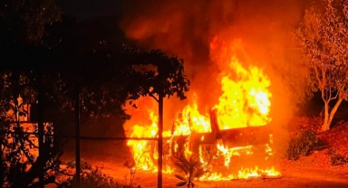 Seyir Halindeki Araç Küle Döndü