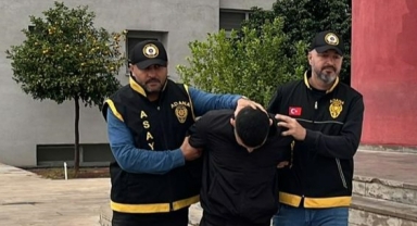 Sosyal Medya Hesabından Polislere Hakaret Etti!