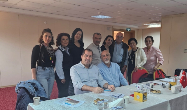 Türkiye'deki Alzheimer Dernekleri Adana'da Buluştu
