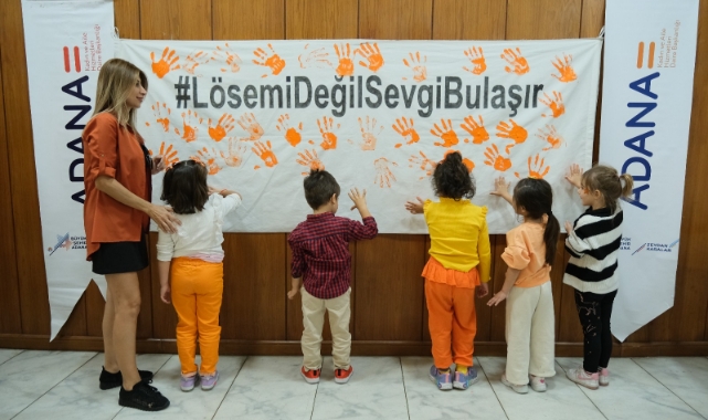 Turuncu Ellerle İz Bıraktılar:''Lösemi Değil, Sevgi Bulaşır''