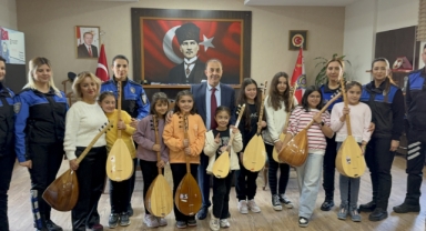 15 Öğrenci Polislerin Desteğiyle Bağlama Eğitimi Aldı