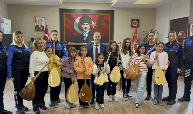 15 Öğrenci Polislerin Desteğiyle Bağlama Eğitimi Aldı
