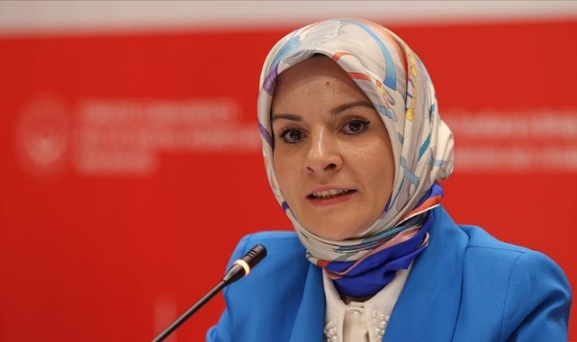 Bakan Göktaş'tan Sert Uyarı:''Kendi Evladınız Gibi Sahip Çıkın!''