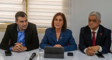 Başkan Tekin’den Gülaçtı’ya Sert Cevap:''Saldırılarınızın Zararı Seyhan Halkına Dokunmaktadır”