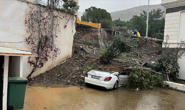 Bodrum'da Sağanak Hasara Yol Açtı
