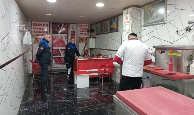 Ceyhan Belediyesi’nden Yılbaşı Öncesi Kasaplara Sıkı Denetim