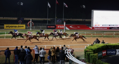 ÇÜ Rektörlüğü Koşusu'nda Galibiyet Hamaset’in Oldu