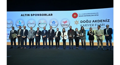 "Doğu Akdeniz Kariyer Fuarı" Adana'da Başladı