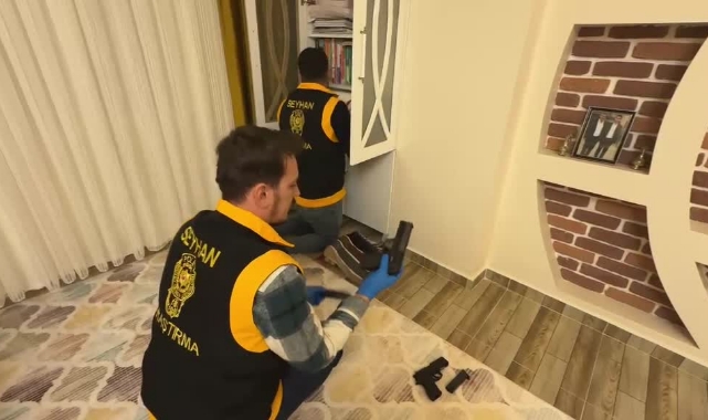 Dolaptan Cephanelik Çıktı!