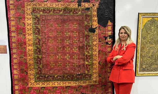 Dünyanın En Eski Halısının Replikasını Yaptı