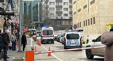 Duruşmada Kan Aktı! 2 Sanık Öldü,2 Jandarma Yaralandı