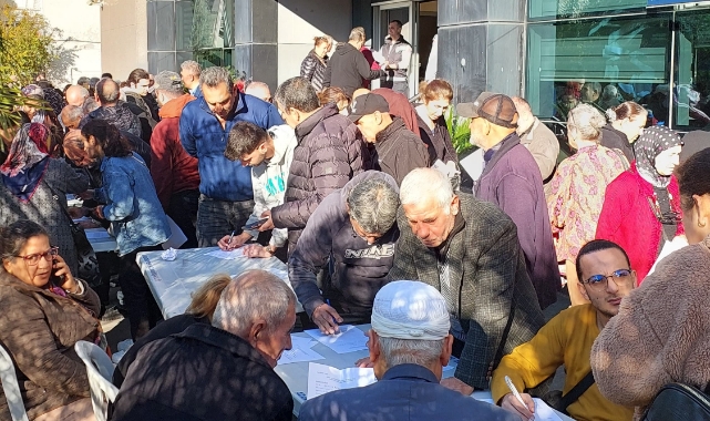 Emeklilerin Büyükşehire 5 Bin Lira Akını