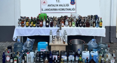Evinde 725 Litre Sahte İçki Üretmiş