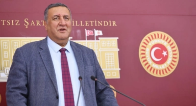 Gürer:''Emekli Yılında Emekli Emekletildi''