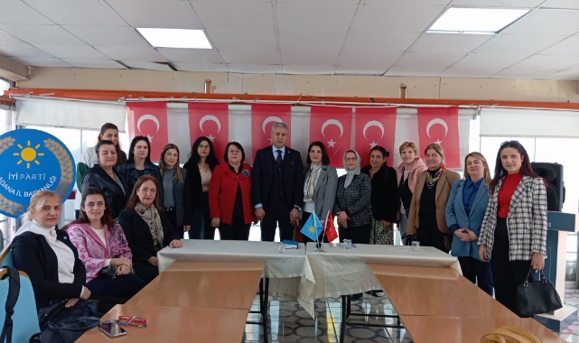 İYİ Parti İl Başkanlığında ''Dünya Kadın Hakları Günü'' Kutlandı