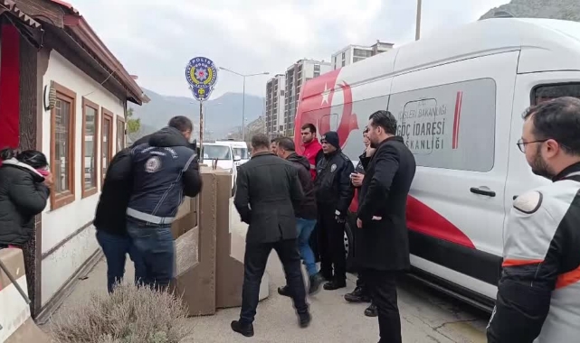 Kaçak Şekilde Girip, Yol Kontrolünde Yakalandılar