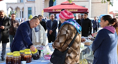 Kadın Emeği Pazarı Yüreğirlilerle Buluştu
