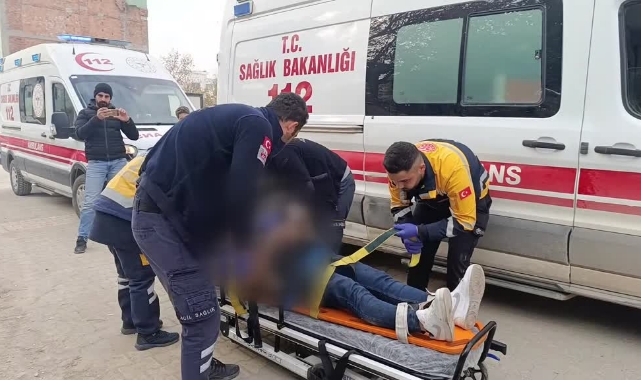Kontrolden Çıktı, Otomobile Çarptı