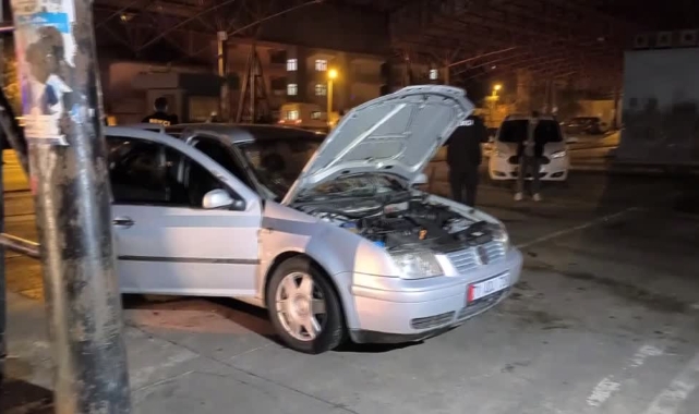 Otomobilde Çakmak Gazı Tüpü Patladı