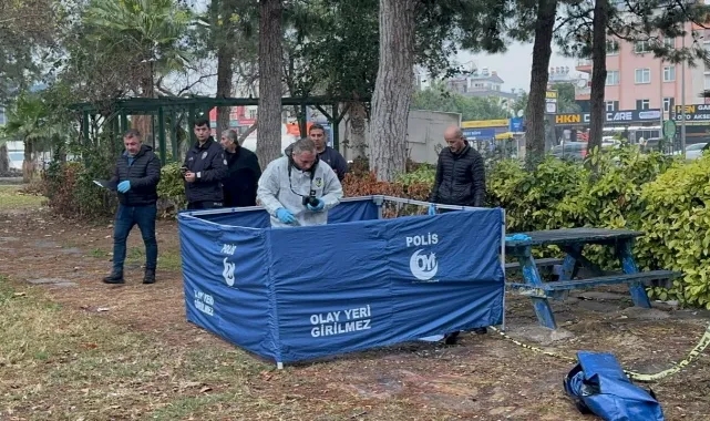 Parkta Ölü Bulundu
