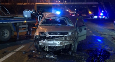 Refüje Çarpıp, Karşı Yola Devrildi:1 Ölü