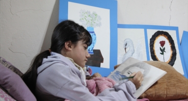 Resim Tutkusuyla Hayata Bağlandı