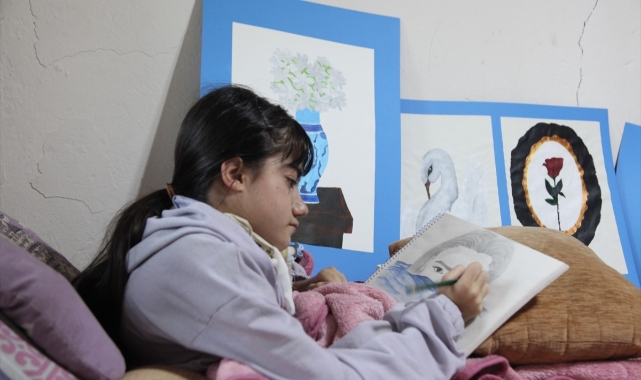 Resim Tutkusuyla Hayata Bağlandı