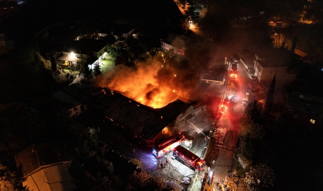 Tekstil Fabrikasında Korkutan Yangın