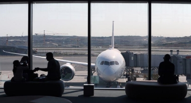 Üç Saati Aşan Rötarlarda Yolculara Tazminat Ödenecek