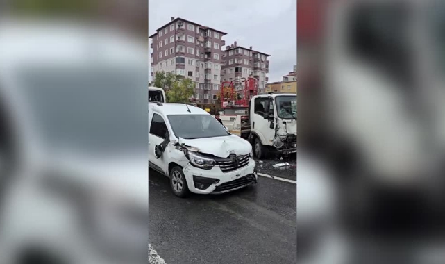 Zincirleme Trafik Kazası:1 Yaralı