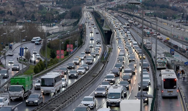 2024'te Trafiğe Kaydı Yapılan Araç Sayısı 2 Milyon 599 Bin Oldu