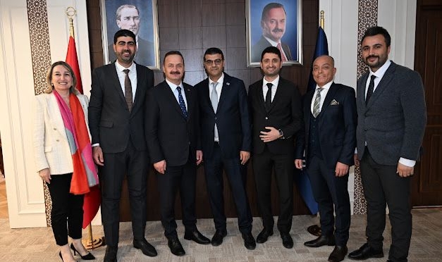 A Parti'nin 3 İlçe Başkanı Belirlendi
