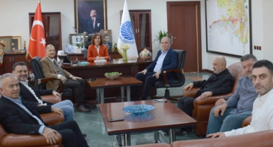 AYAMDER'den Seyhan Belediyesi "Askıda Yemek" Projesine Önemli Destek!