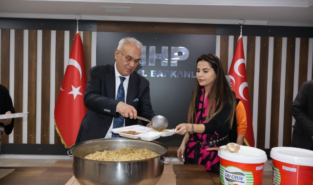 Başkan Kanlı’dan Birlik-Beraberlik Mesajı:''Omuz Omuza Yürümeye Devam Edeceğiz''