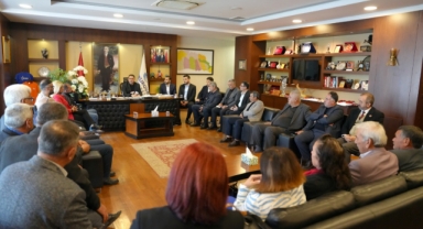 Başkan Kozay Muhtarlarla Buluştu