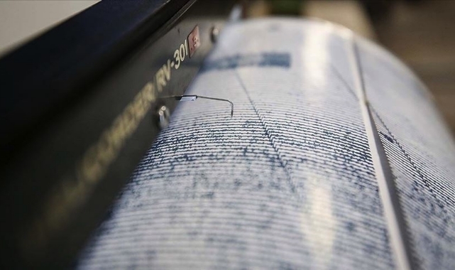 Çin'de Deprem! 95 Kişi Hayatını Kaybetti