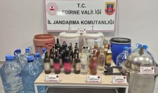 Evinde Sahte İçki Üretiyormuş