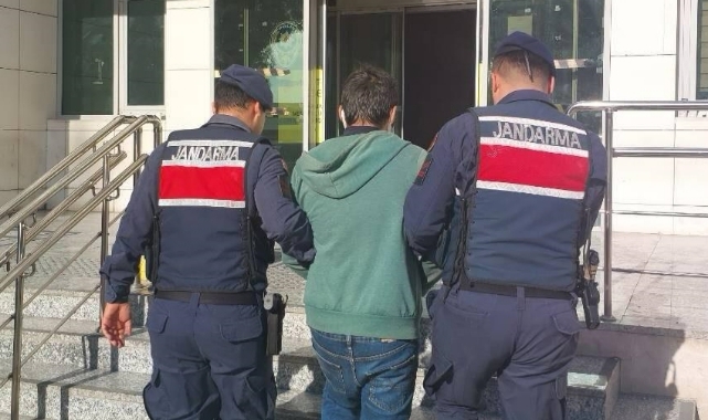 Firari Hükümlü Yakayı Ele Verdi