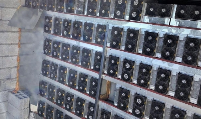 Kaçak Elektrikle Kripto Para Üretiyorlarmış!