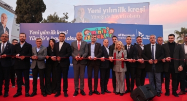 Minik Yürekler Kreşi Yoğun Katılımlı Törenle Hizmete Açıldı