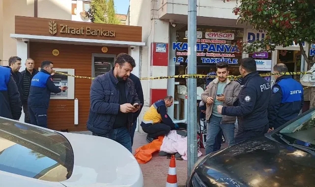 Para Çekerken Öldürüldü