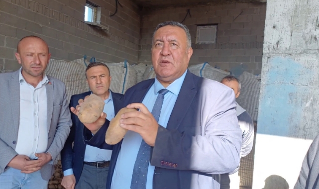 Patates Üreticisi Feryat Ediyor:''Maliyetin Yarısına Ürünü Satamıyoruz''