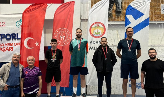 Raketler Kurtuluş Kupası İçin Sallandı