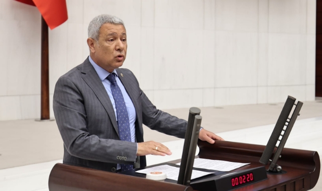 Sümer'den ''KİT'' Eleştirisi:''85 Milyon ve Tüm Kurumlar Bir Kişi Rahat Etsin Diye Çalışıyor”
